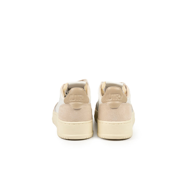 Sneakers Autry - Medalist Low suede e pelle (Bianco e Beige)