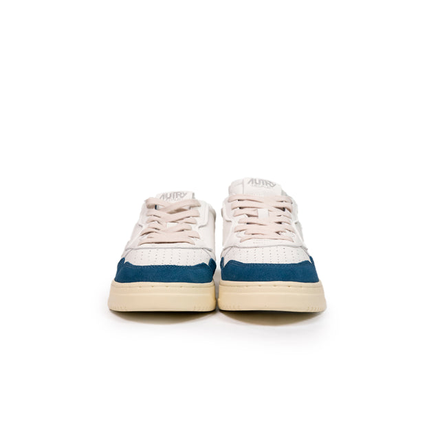 Sneaker Autry - Medialist low in pelle e suede petrolio