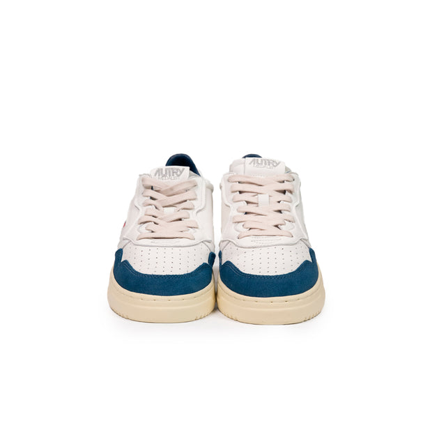 Sneaker Autry - Medialist low in pelle e suede petrolio