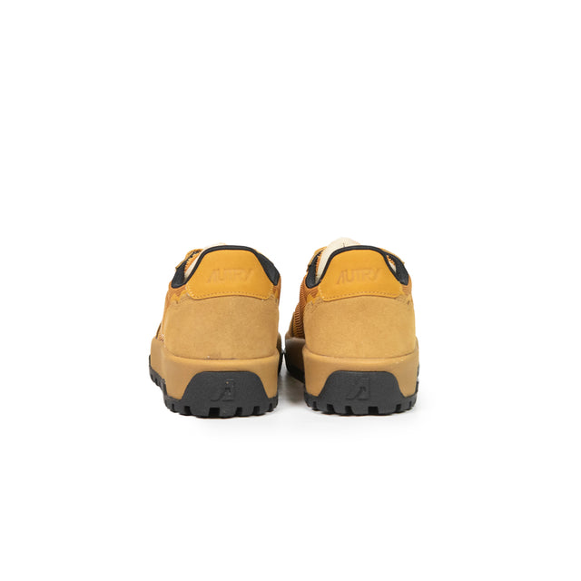 Sneaker Autry - Trekking WildPace - Senape