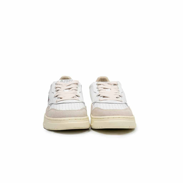 Sneakers Autry - Medalist low wom Leather Suede Bianco e Rosa
