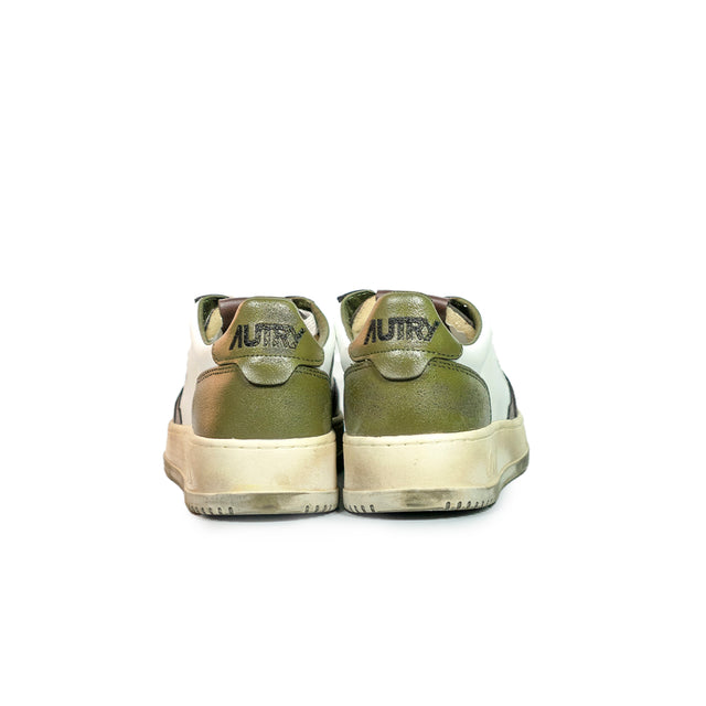 Sneakers Autry - Medalist Leather Low (bianco e verde oliva)