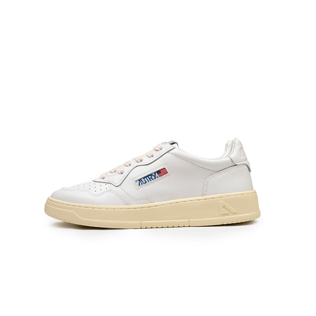Sneaker Autry - Medialist low in pelle bianca