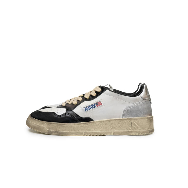 Sneaker Autry - MEDALIST LOW SUPER VINTAGE bianco nero e argento