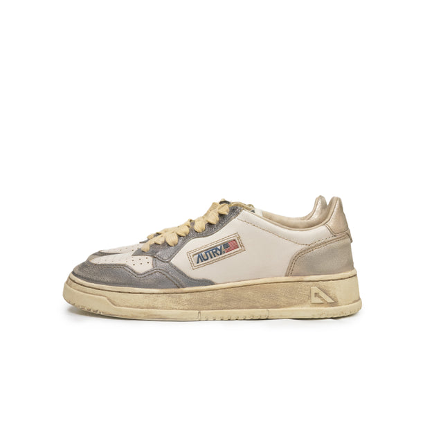 Sneaker Autry - MEDALIST LOW SUPER VINTAGE metallizzata argento e grigio