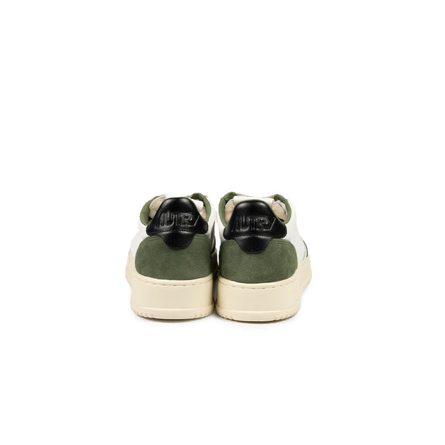 Sneakers Autry - Medalist Low camoscio e pelle (bianco, nero e verde inglese)