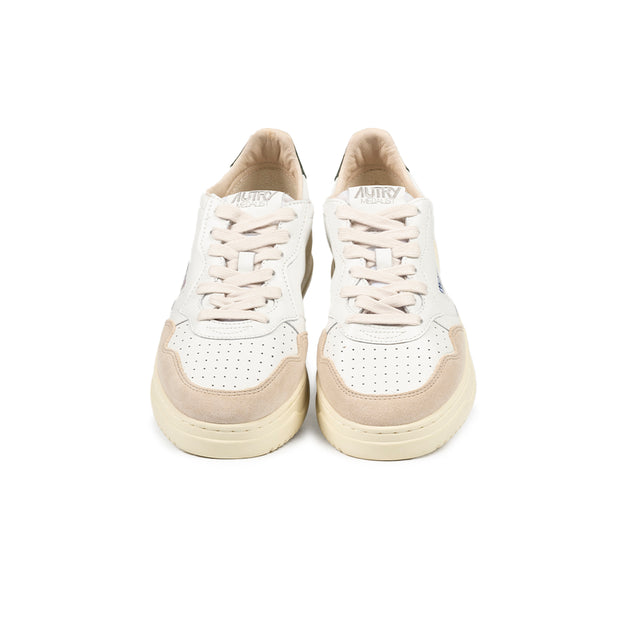 Sneakers Autry - Medalist Low camoscio e pelle (bianco, Beige e Verde)