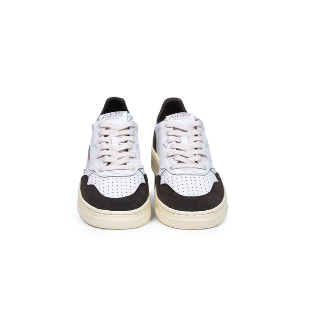 Sneakers Autry- medalist low woman soft leather e suede bianco e mogano