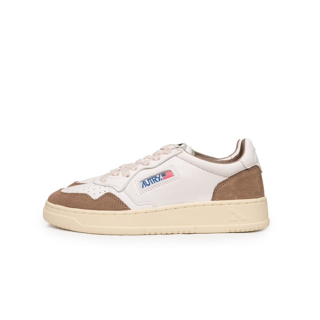 Sneaker Autry - Medialist low wom in pelle e suede marrone