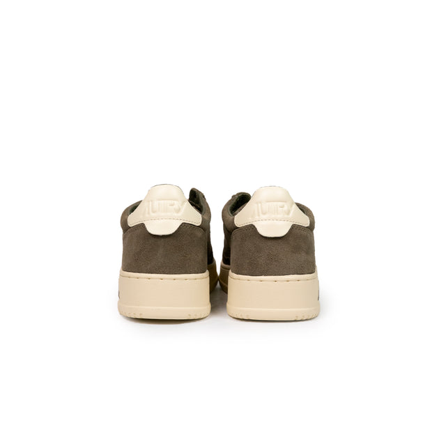 Sneaker Autry - Medialist low total suede verdi militare