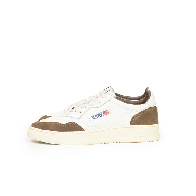 Sneaker Autry - Medalist low man goat suede bianche e marrone