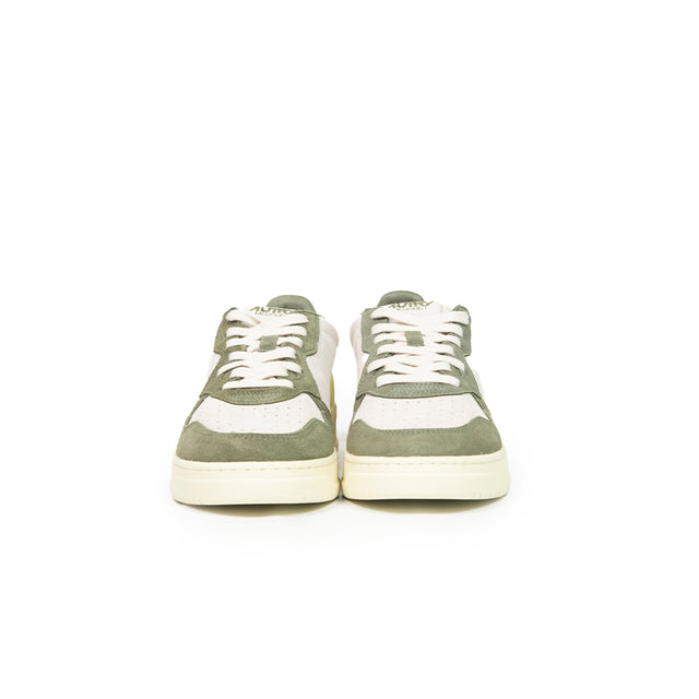 Sneaker Autry - Medalist low man tic suede bianco, verde militare e giallo fluo