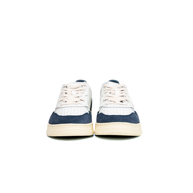 Sneakers Autry- medalist low man soft leather Bianca e suede blu avio