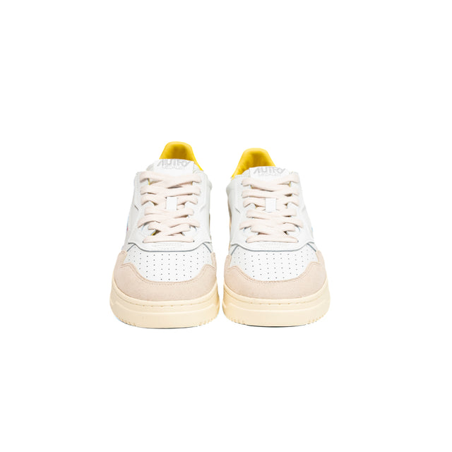 Sneakers Autry- medalist low man match bianco, beige e giallo