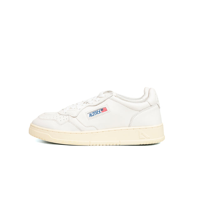Sneakers Autry- medalist low woman goat tutta bianca