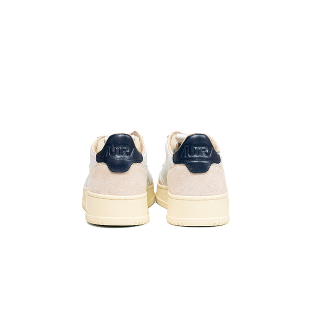 Sneakers Autry- medalist low man pelle bianca e blu, suede beige