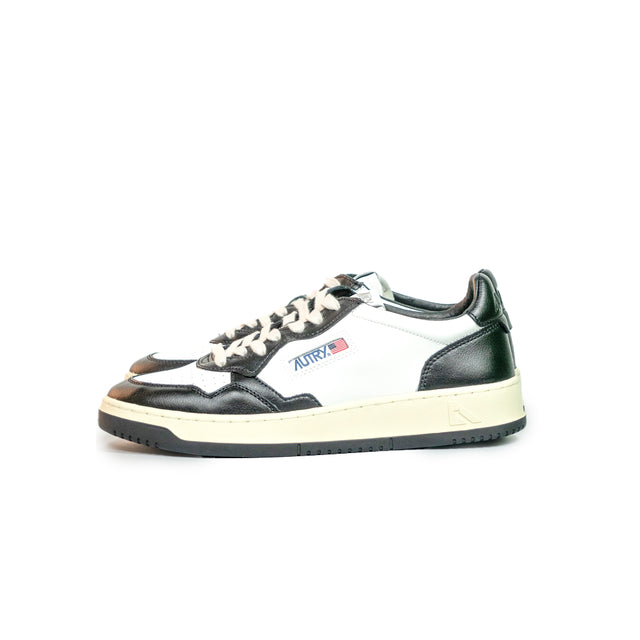 Sneakers Autry - Medalist Leather Low (bianco e nero)